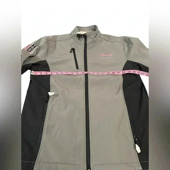 GMC Sierra HD Soft Shell Gray/Black Jacket Men’s size Medium GM Official New - Picture 12 of 15